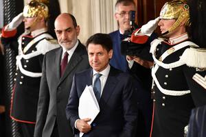 Italia le conoció la voz a Conte, que intentó llevar calma a la UE