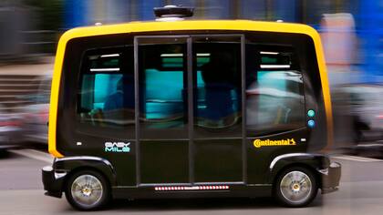 Continental presentó en septiembre en la feria IFA esta combi eléctrica sin chofer; estará en el mercado en 2021