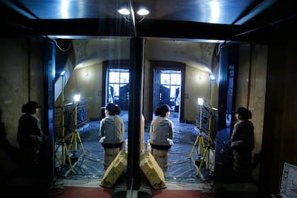 Continúan las tareas de refacción en la confitería El Molino