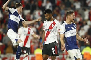 Así fue el caótico final de River-Gimnasia: el polémico penal, el "que se vayan todos" y la reacción de Gallardo