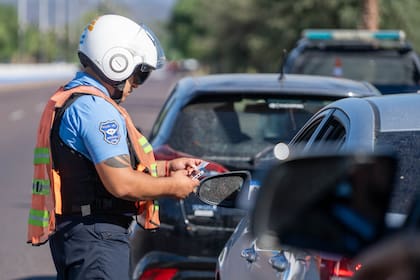 Control policial del tránsito vehicular en Mendoza