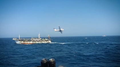 Controles de pesca en la zona económica exclusiva argentina por parte de la Prefectura Naval