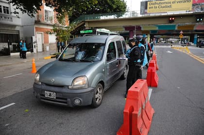 Controles en avenida del Libertador y General Paz