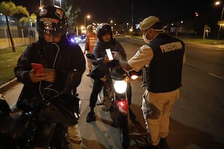 Circulación restringida: con un refuerzo de mil gendarmes, despliegan operativos