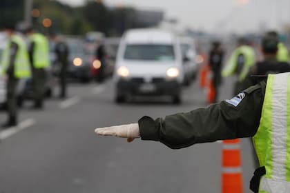 El Gobierno busca compensar a quienes "ponen el cuerpo" en los operativos de prevención