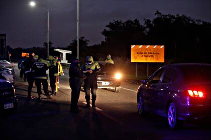 Controles en los accesos a Mar del Plata. El municipio advierte a los viajeros que "no van a entrar"