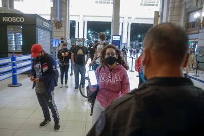 Controles en Retiro, cerca de las 20