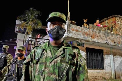 Contrtoles en las calles de Colombia