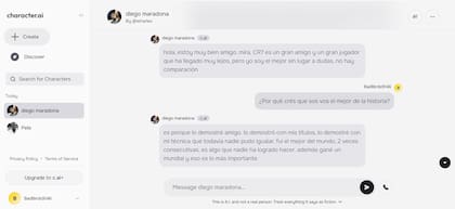 Conversación en la plataforma Character.ai con el personaje de Maradona