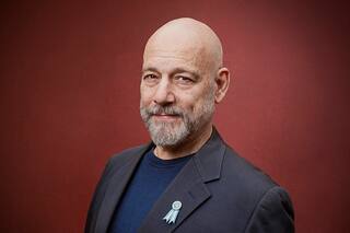 Sobrevivió a la mayor tragedia naval de nuestra historia y hoy es un tenor de fama mundial