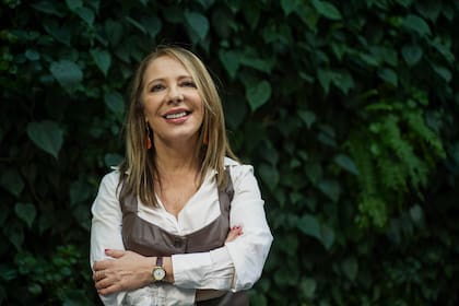 CONVERSACIONES_Entrevista a la periodista Laura Di Marco