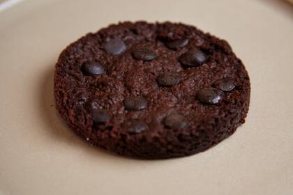 Cookie tipo brownie con sal marina de Muyè