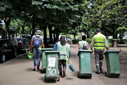 Cooperativistas de la Municipalidad de La Plata son parte ahora de la planta de empleados, argumentó Garro