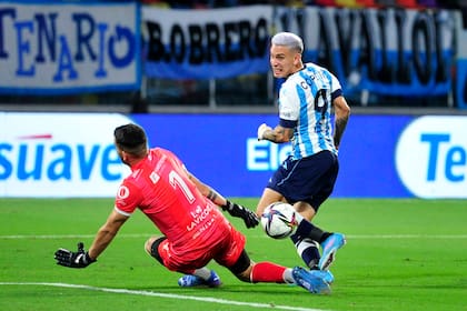 Copetti, una carta de gol para Racing