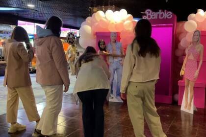 Copias no autorizadas de Barbie pueden verse en cines en Moscú, Rusia