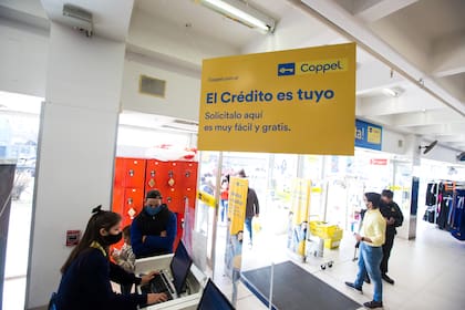 Coppel acaba de concretar la apertura de su tienda número 25 en la estación de trenes de Once y tiene planeada otras dos inauguraciones antes de fin de año. 