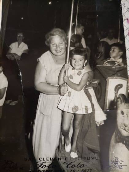 Coqui Marrone junto a su madre, Rosa Gillidoro, la primera esposa de José "Pepitito" Marrone