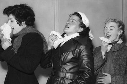 El virus de la gripe de Hong Kong, como el nuevo coronavirus, era muy contagioso.