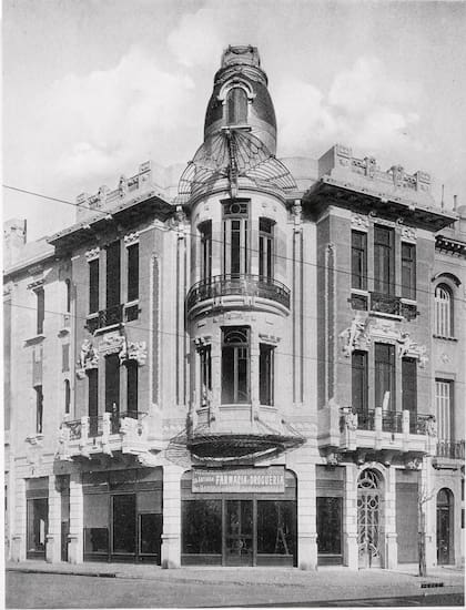 Córdoba 2552, Virginio Colombo