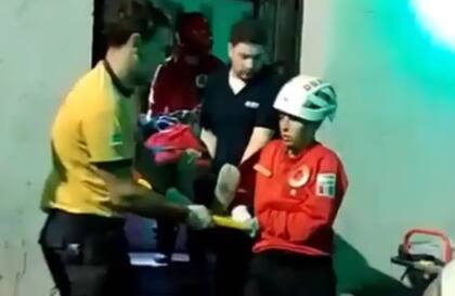 Córdoba: a un carnicero se le atoró un brazo en una picadora y debieron amputarlo tras liberarlo