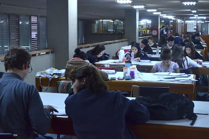 Córdoba tiene la primera biblioteca universitaria abierta las 24 horas