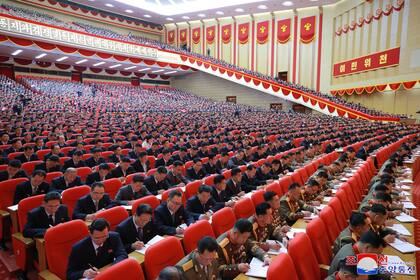 Corea del Norte: Kim Jong-un sorprende al país al admitir el fracaso de su plan económico