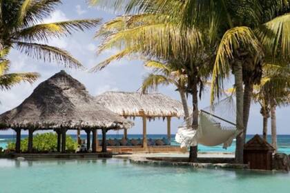 Branson construyó su casa familiar en Necker, una de las Islas Vírgenes Británicas que compró cuando tenía 29 años.