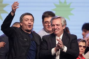 En el cierre, Fernández y Máximo Kirchner apuestan todo a reflotar la grieta con Macri