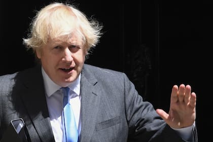 Coronavirus: Boris Johnson anuncia el fin de una “larga hibernación nacional”