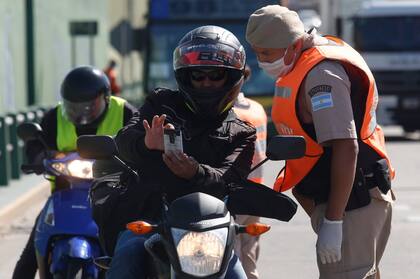 El aislamiento obligatorio se mantendrá para la mayor parte de la población