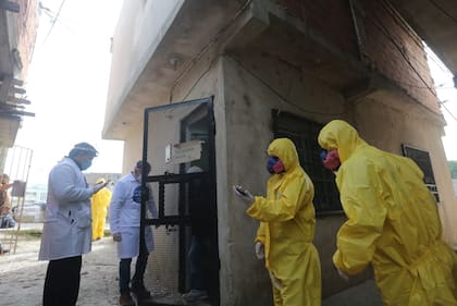 Hay un operativo en el barrio José Luis Cabezas y se toman testeo