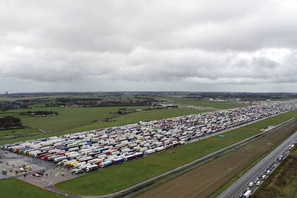 Varios países levantaron algunas de las restricciones anunciadas el domingo