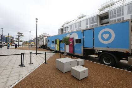 Estos fueron los camiones utilizados para el Dispositivo Estratégico de Testeo para Coronavirus en Terreno de Argentina (DETeCTAr)