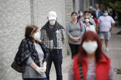 En Mar del Plata, la semana pasada hubo filas de hasta tres cuadras para darse la vacuna antigripal