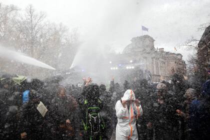 Los manifestantes fueron dispersados por la policía