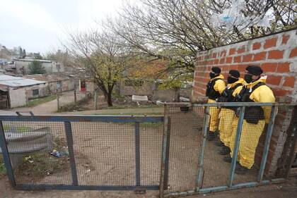 Luego de gran cantidad de testeos que dieron positivo hubo aislamiento total