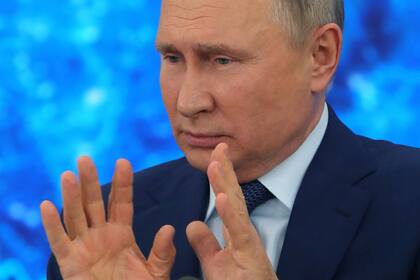 El presidente ruso Vladimir Putin está decidido a agregar la vacuna a su arsenal de influencia económica y diplomática