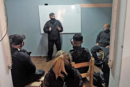 En la Unidad 4 de Bahía Blanca se montó un hospital de campaña