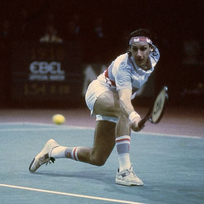 Corrado Barazzutti, número 7 del mundo en 1978, jugando la Copa Davis para Italia: ganó 39 de los 60 singles que disputó