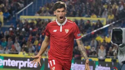 Correa festeja un gol que valió tres puntos para Sevilla