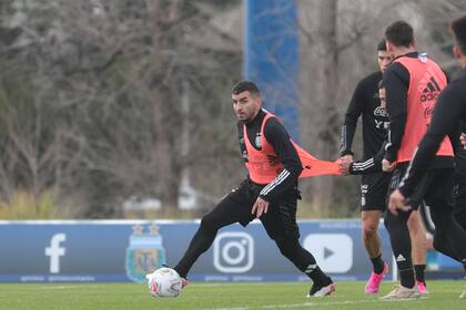 Correa había sido parte de gran parte de los planteles de Lionel Scaloni, incluido el que se coronó en la Copa América 2021
