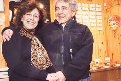 Corría el año 1982 y Pepe Mazzini y su mujer Lucía Adler empezaron a hacer helado artesanal.