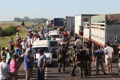 Corte de ruta de productores agropecuarios en Gualeguaychú, Entre Ríos, en marzo de 2008