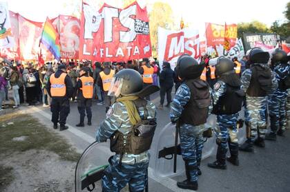 Corte en los accesos a la ciudad de La Plata cerrado
