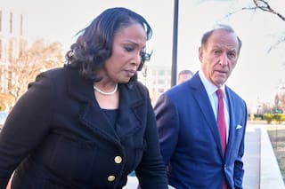 Corte Suprema de EEUU se muestra dispuesta a mantener en su puesto a la gobernadora de la Fed