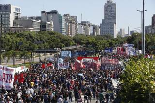 Los grupos piqueteros preparan un intenso plan de protestas para marzo