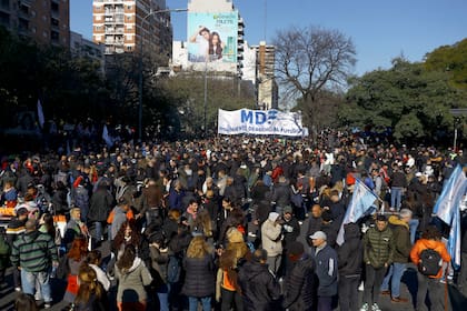Cortes en avenida 9 de julio e Independencia