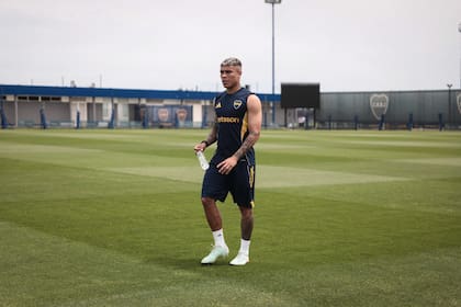 Costa practicó boxeo cuando era chico y eso le permitió desarrollar un físico privilegiado