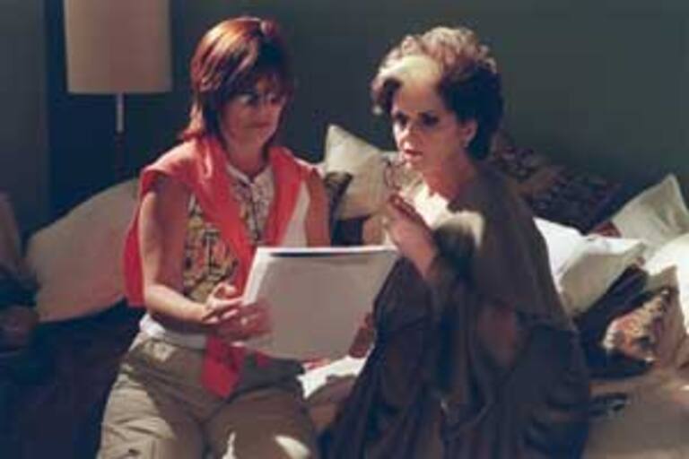 Teresa Costantini dirige a María Vaner - LA NACION