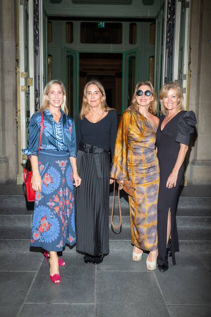 Costanza Di Cocco, Veronica Zoani Nutting, Solange Monpelat y Natalia Orlosky
